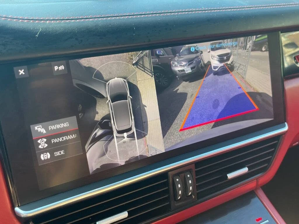 Porsche Cayenne ПОДГРЕВ* ОБДУХВАНЕ* 360КАМЕРА* LANE* ASSIST* , снимка 11 - Автомобили и джипове - 56213110