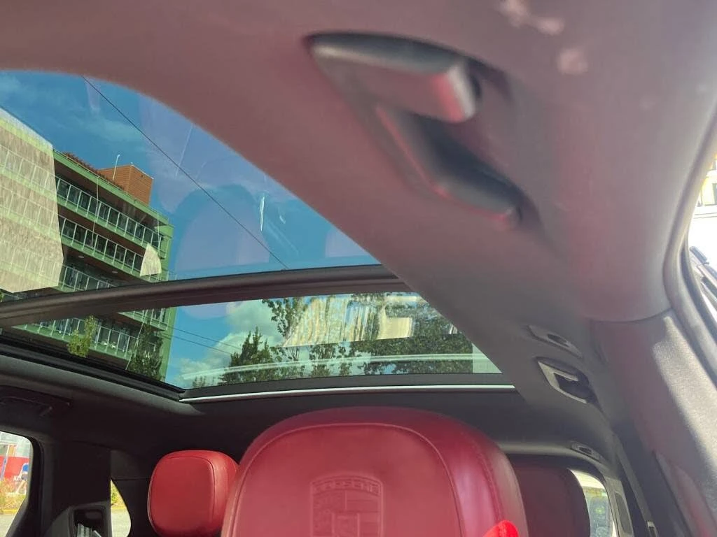 Porsche Cayenne ПОДГРЕВ* ОБДУХВАНЕ* 360КАМЕРА* LANE* ASSIST* , снимка 14 - Автомобили и джипове - 56213110
