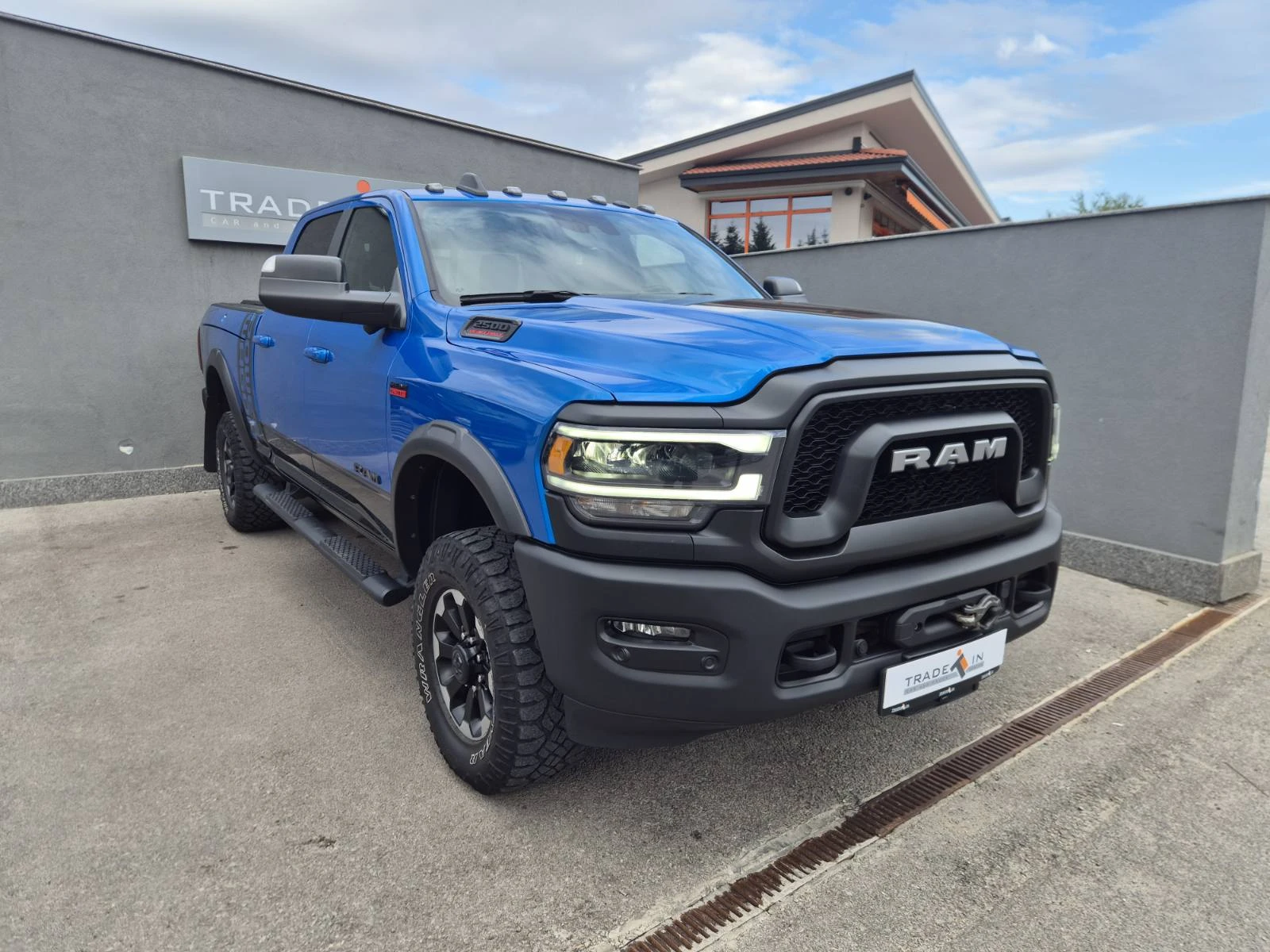 Dodge RAM 2500 Power Wagon, снимка 4 - Автомобили и джипове - 56300831