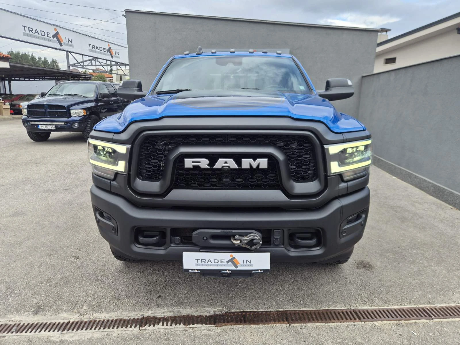Dodge RAM 2500 Power Wagon, снимка 3 - Автомобили и джипове - 56300831