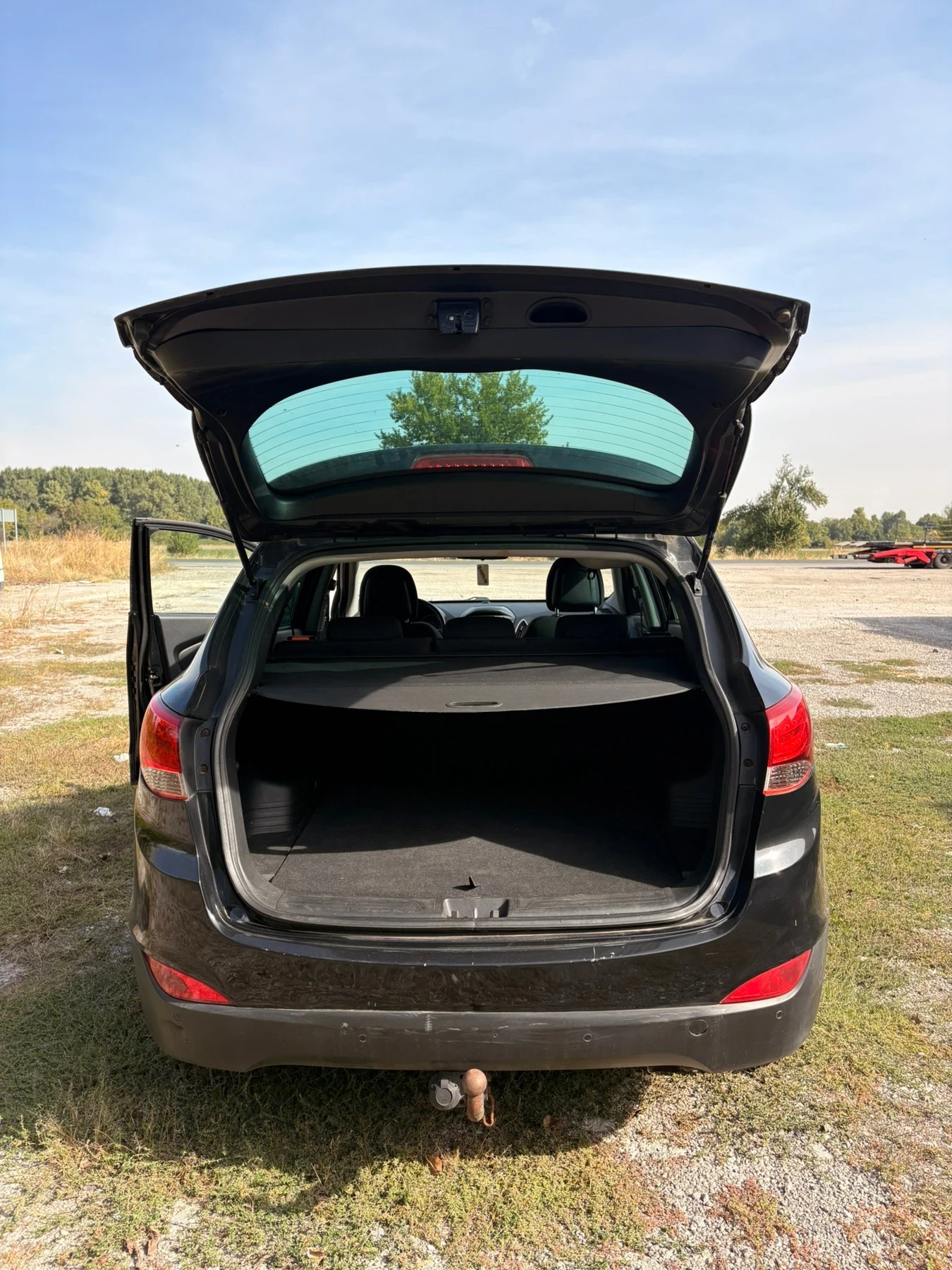 Hyundai IX35 2.0 i, снимка 12 - Автомобили и джипове - 56415901