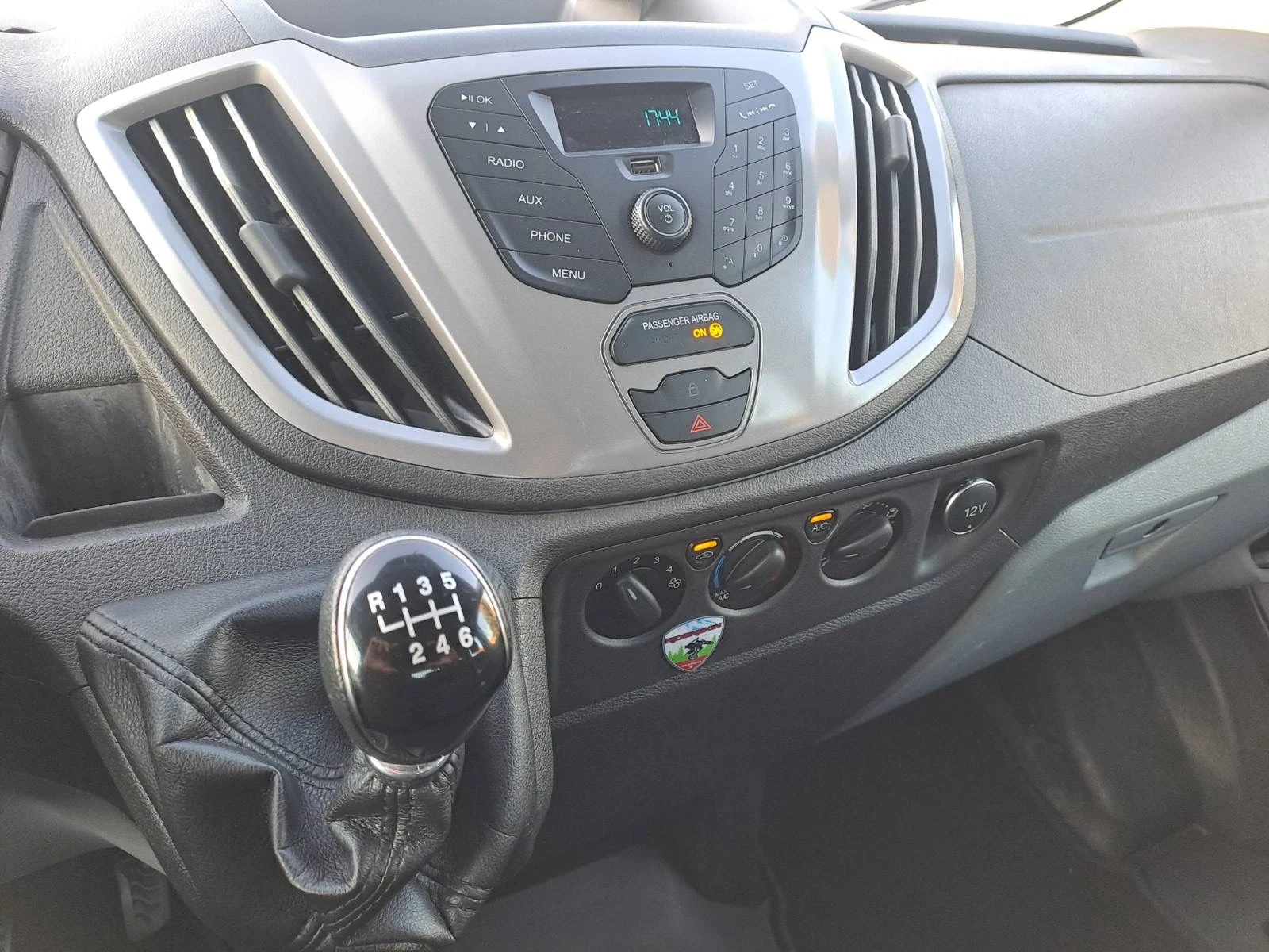 Ford Transit, снимка 12 - Бусове и автобуси - 56299616