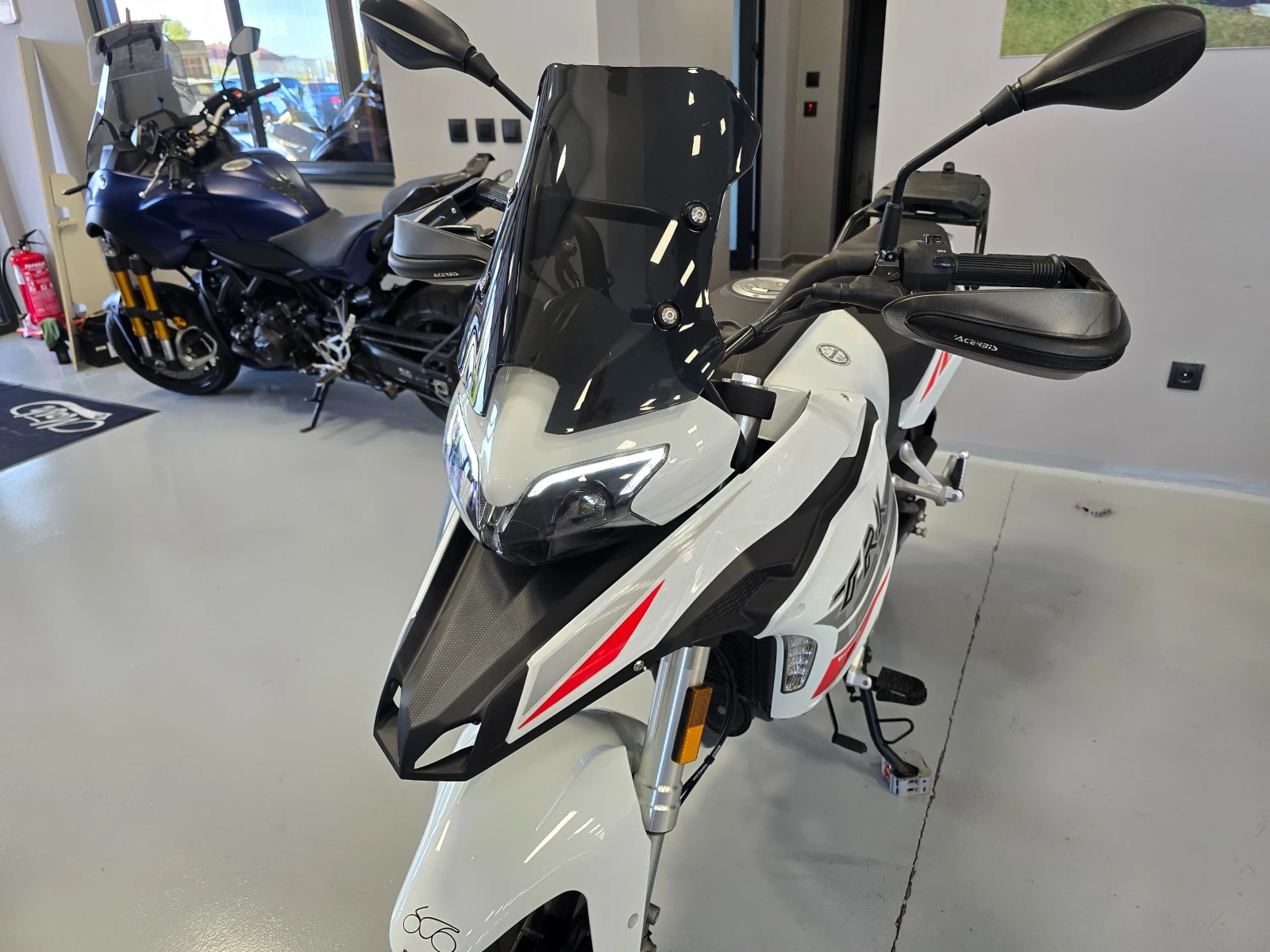 Benelli 250 TRK, ABS, Led, 2024г. - изображение 10