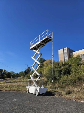 Автовишка Друга марка Holland Lift 108 EL 12, снимка 6