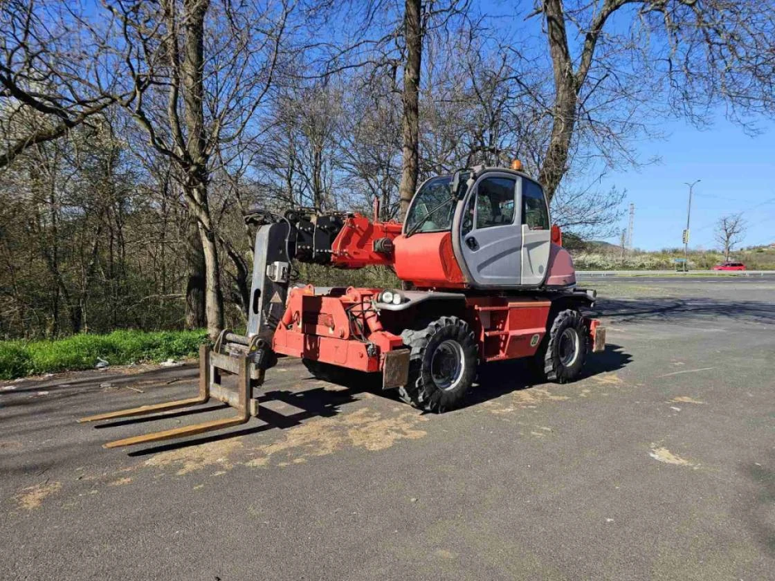 Телескопични товарачи Manitou ROTO MRT 1850 4x4x4