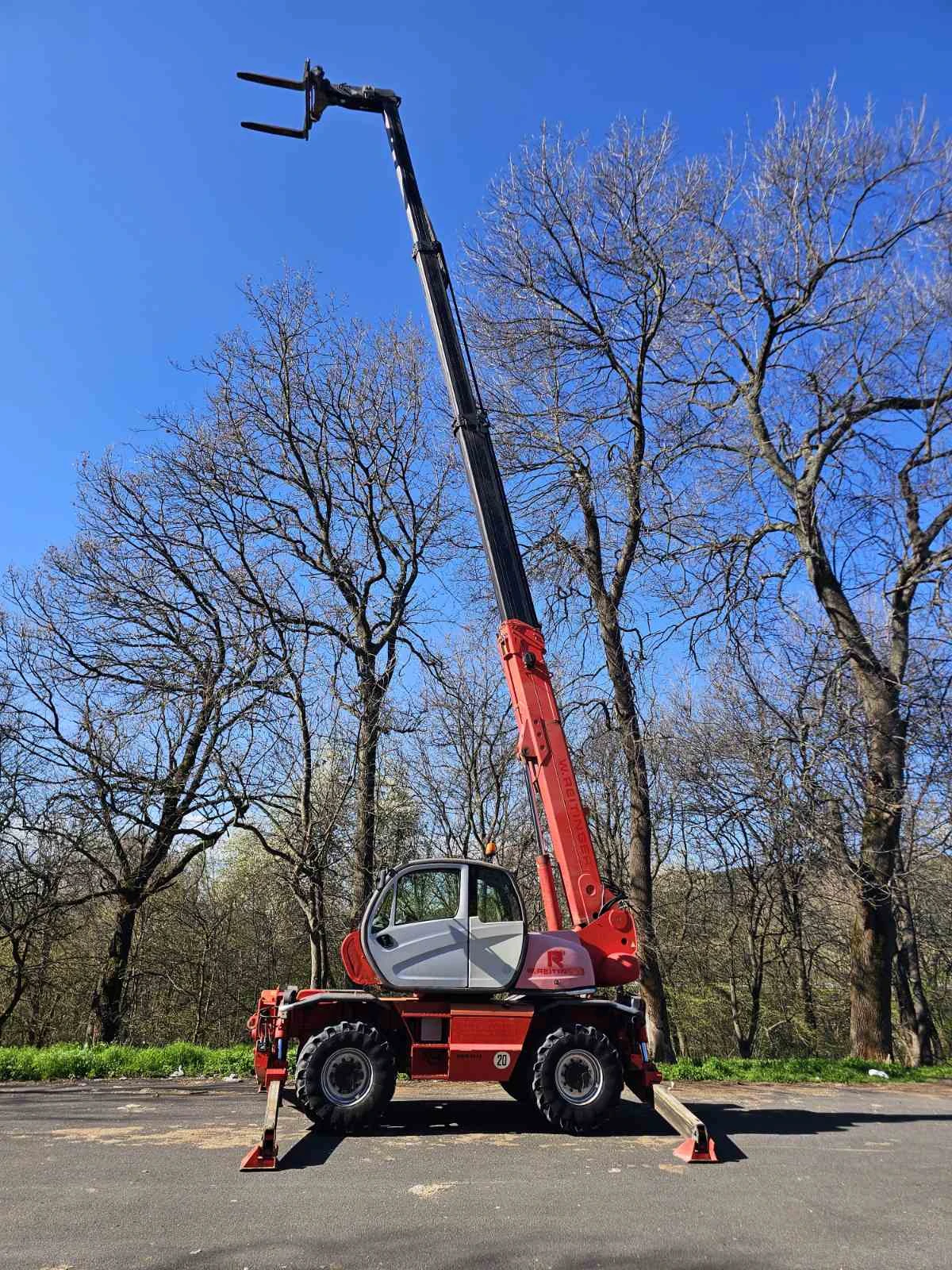 Телескопични товарачи Manitou ROTO MRT 1850 4x4x4, снимка 4 - Индустриална техника - 54195891
