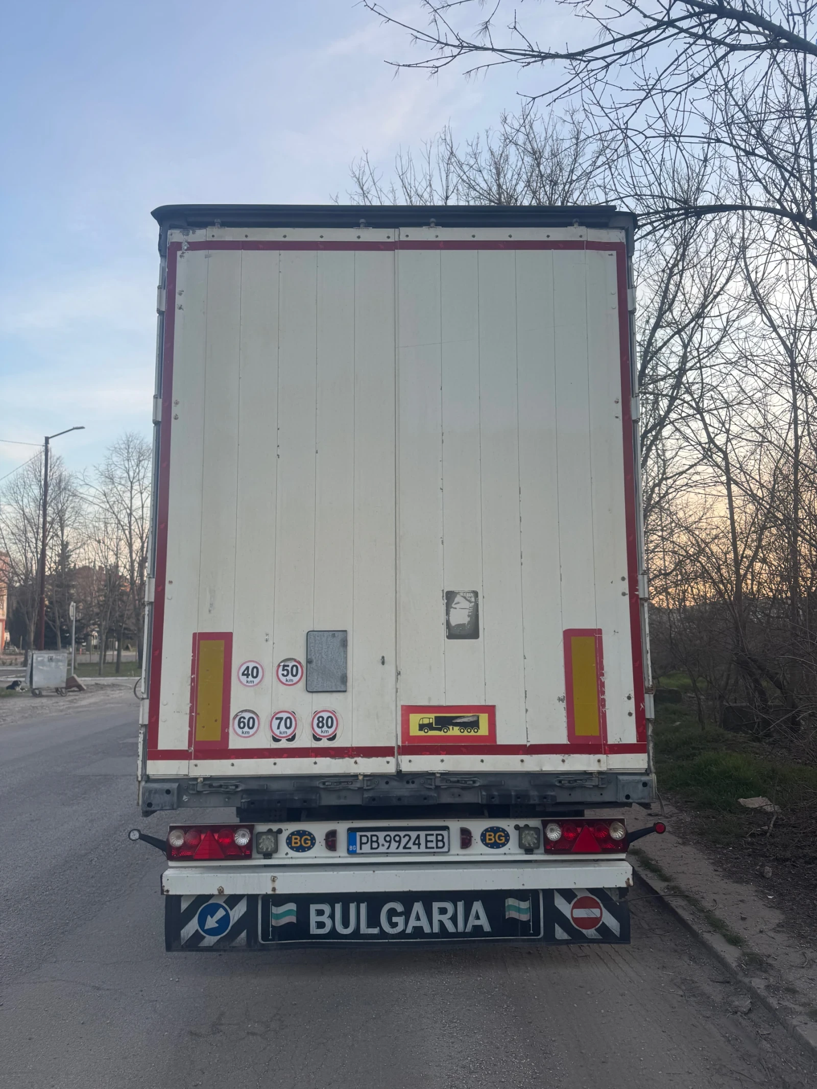 Полуремарке Schmitz Varios, снимка 6 - Ремаркета - 53817943