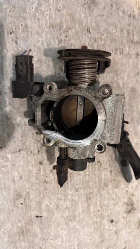 Дроселова Клапа за Kia Ceed 2009 - 35100-28000 / 35100-2B000, снимка 2 - Части - 52897203