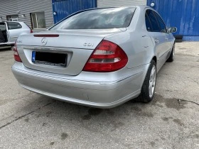 Mercedes-Benz E 280 3.2, снимка 8