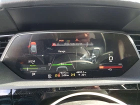Audi E-Tron Premium, снимка 9