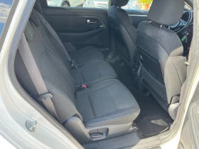 Kia Carens 1.7 CRDI FACELIFT 7 МЕСТЕН, снимка 8