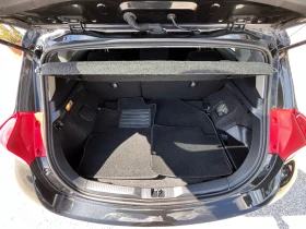 Toyota Auris Hybrid / Lounge , снимка 15