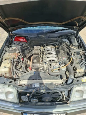 Mercedes-Benz 124, снимка 11