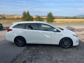 Toyota Auris 1.8 Xibrid Разпродаба!!, снимка 3