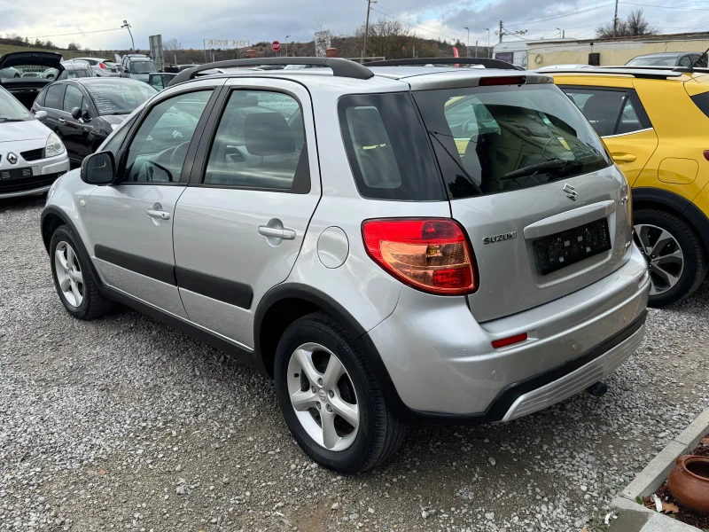 Suzuki SX4 1.6i GAZ 4x4, снимка 4 - Автомобили и джипове - 48081465