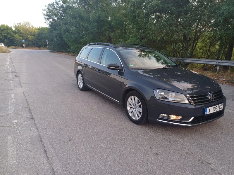 VW Passat 1.8 Benzin, снимка 2 - Автомобили и джипове - 49594539