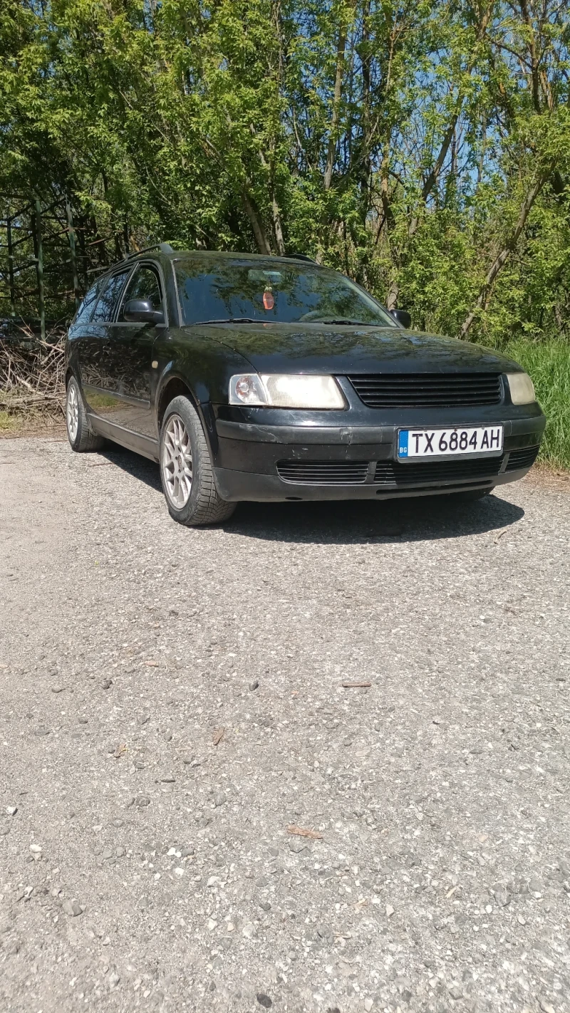 VW Passat 1.6 , снимка 2 - Автомобили и джипове - 52526304