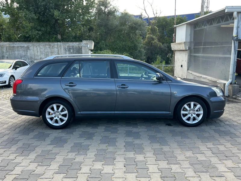 Toyota Avensis, снимка 3 - Автомобили и джипове - 52396113