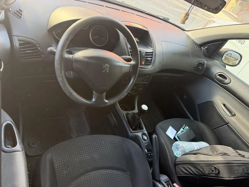 Peugeot 206, снимка 8 - Автомобили и джипове - 52534028