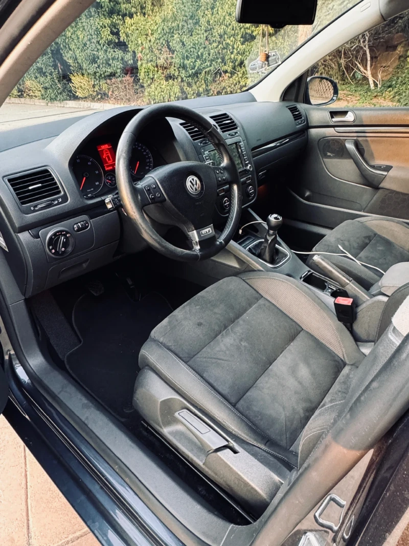 VW Golf GT Sport - BMM, снимка 9 - Автомобили и джипове - 52694931