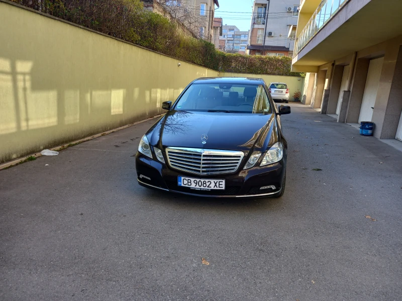 Mercedes-Benz E 250, снимка 5 - Автомобили и джипове - 52769800