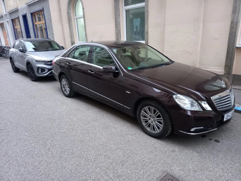 Mercedes-Benz E 250, снимка 2 - Автомобили и джипове - 52769800