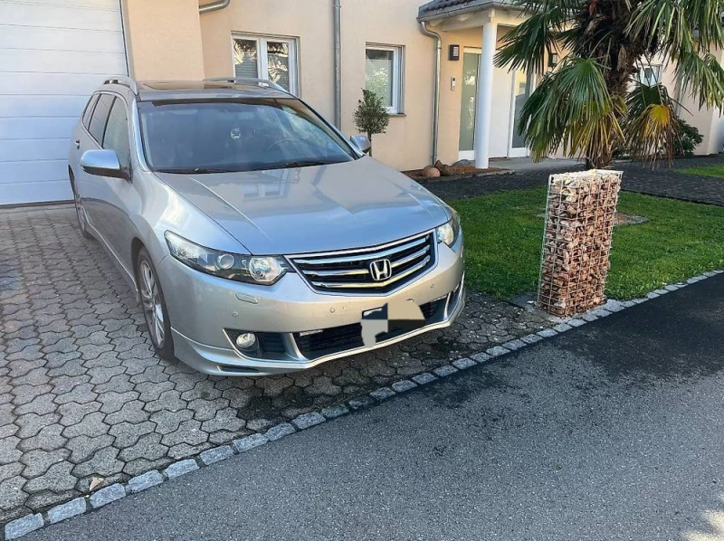 Honda Accord 2.4i-VTEC  201k.c Type-S ШВЕЙЦАРИЯ