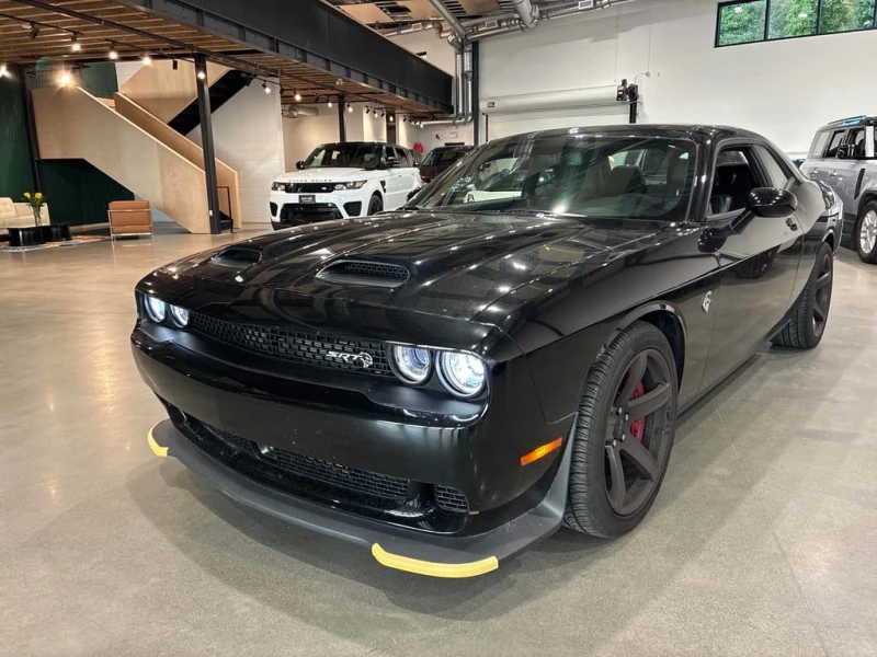 Dodge Challenger  SRT Hellcat /NAVI/DISTRONIC/