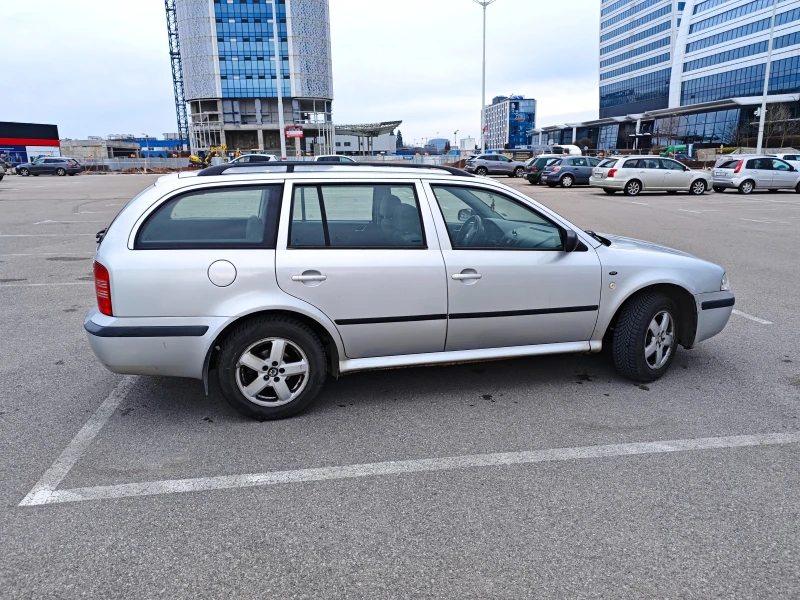 Skoda Octavia, снимка 4 - Автомобили и джипове - 53482101