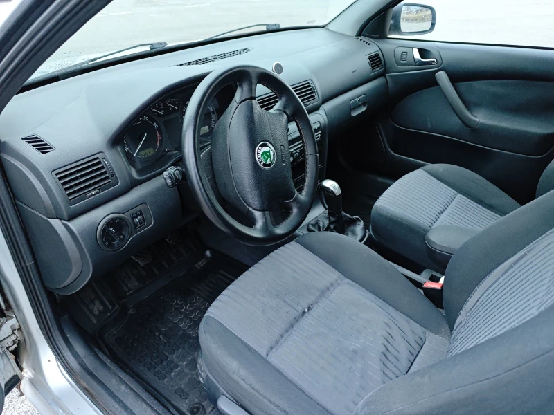 Skoda Octavia, снимка 13 - Автомобили и джипове - 53482101