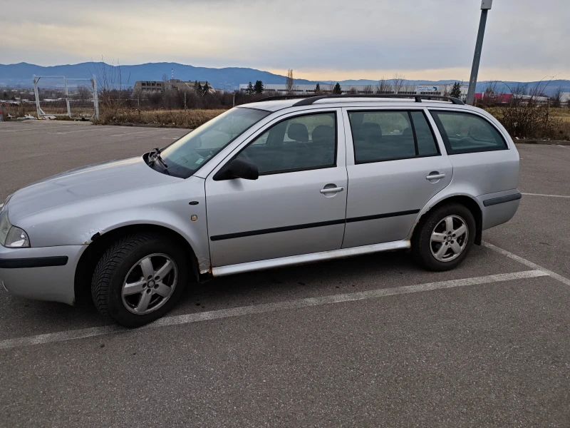 Skoda Octavia, снимка 2 - Автомобили и джипове - 53482101