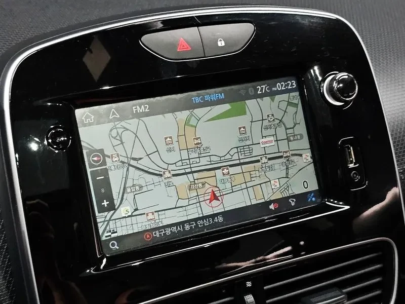 Renault Clio Intense Panoramic | Mobile.bg � ����������� 15