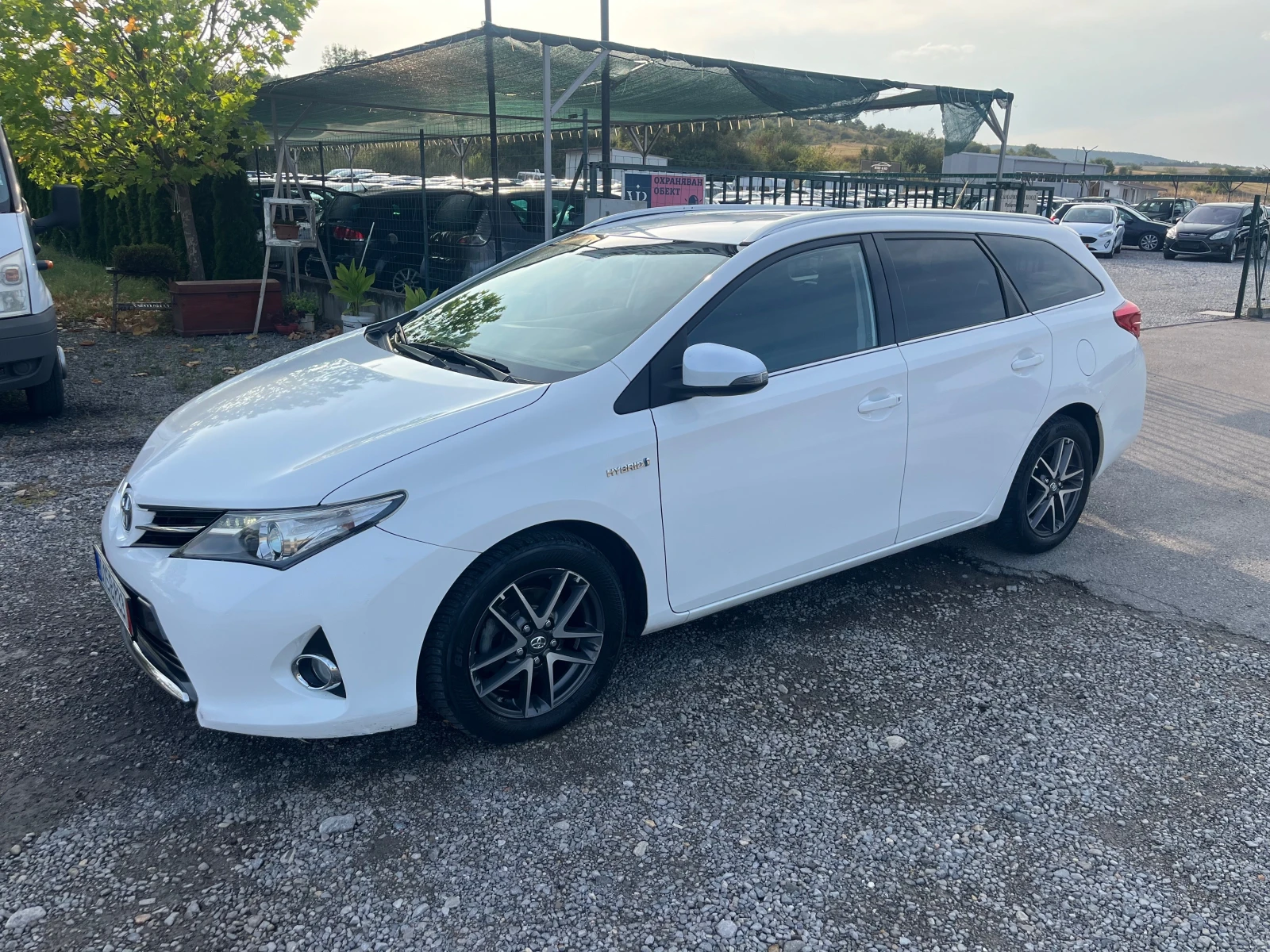 Toyota Auris 1.8 Xibrid  - изображение 8