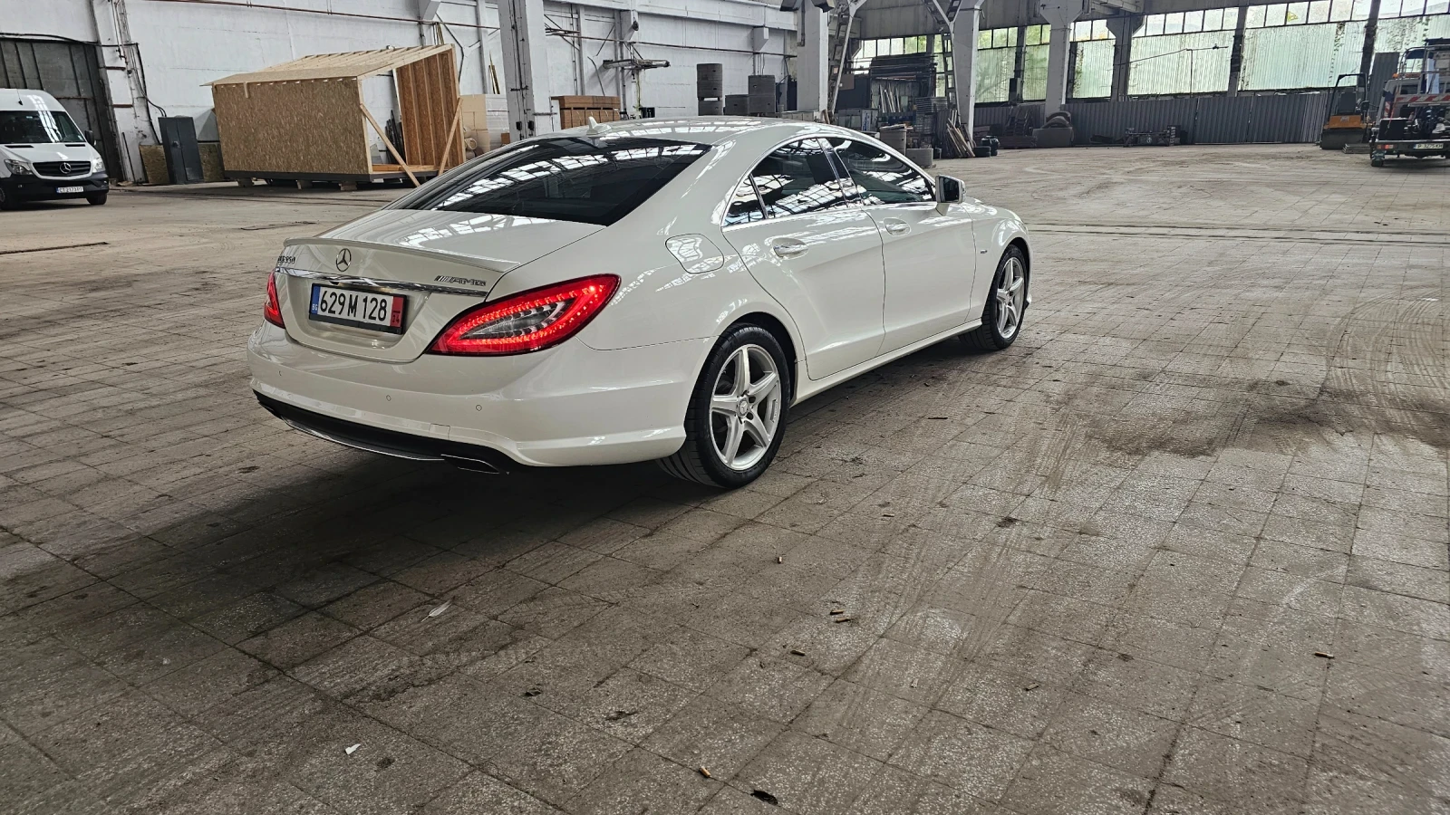 Mercedes-Benz CLS 550 CLS 550 AMG - изображение 4