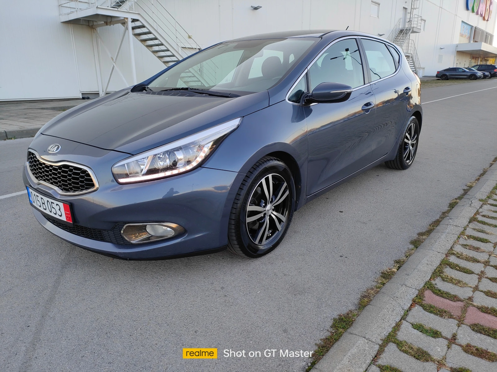 Kia Ceed 1.6crdi-LED-euro-5 - изображение 2