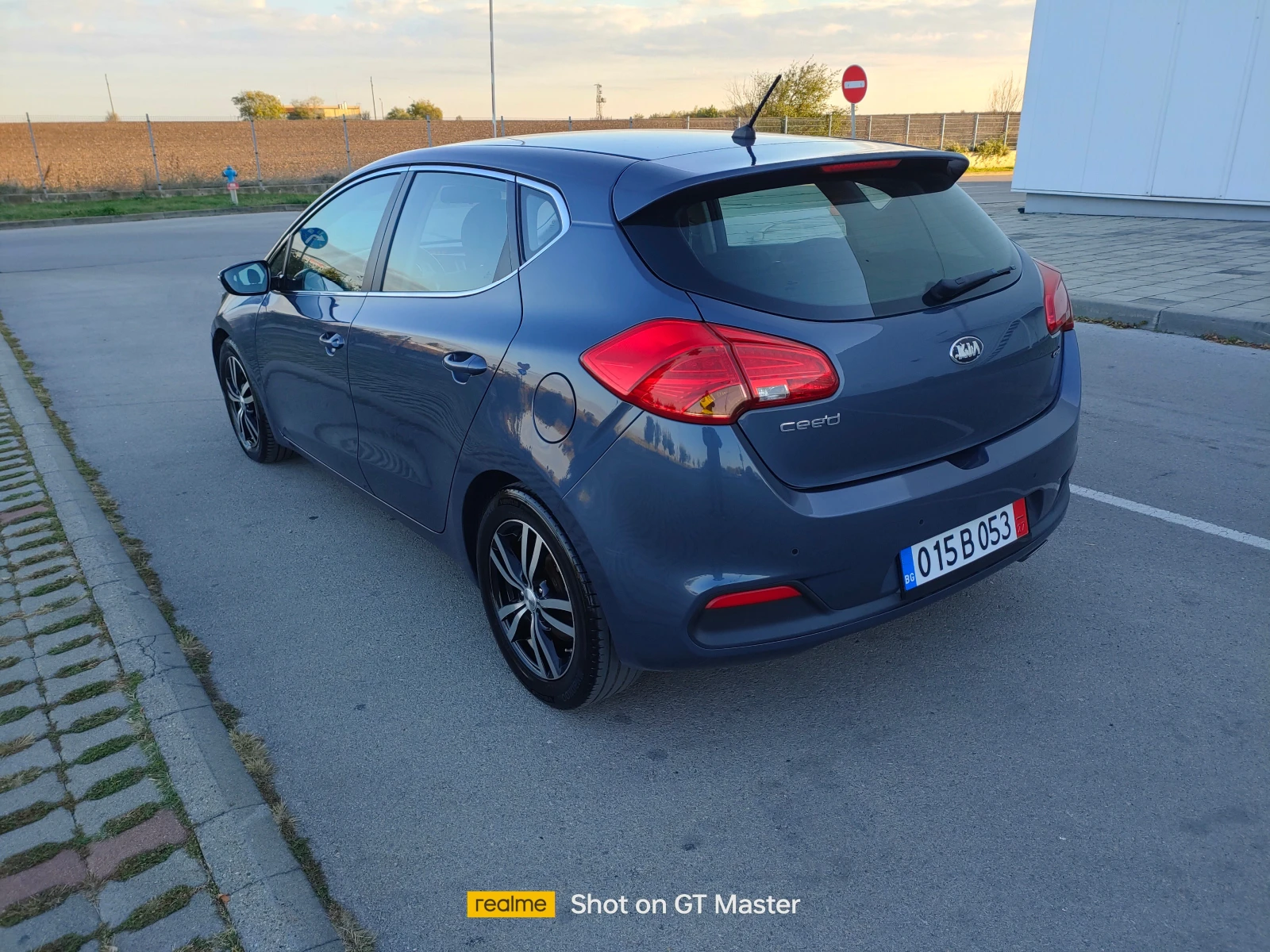 Kia Ceed 1.6crdi-LED-euro-5 - изображение 4