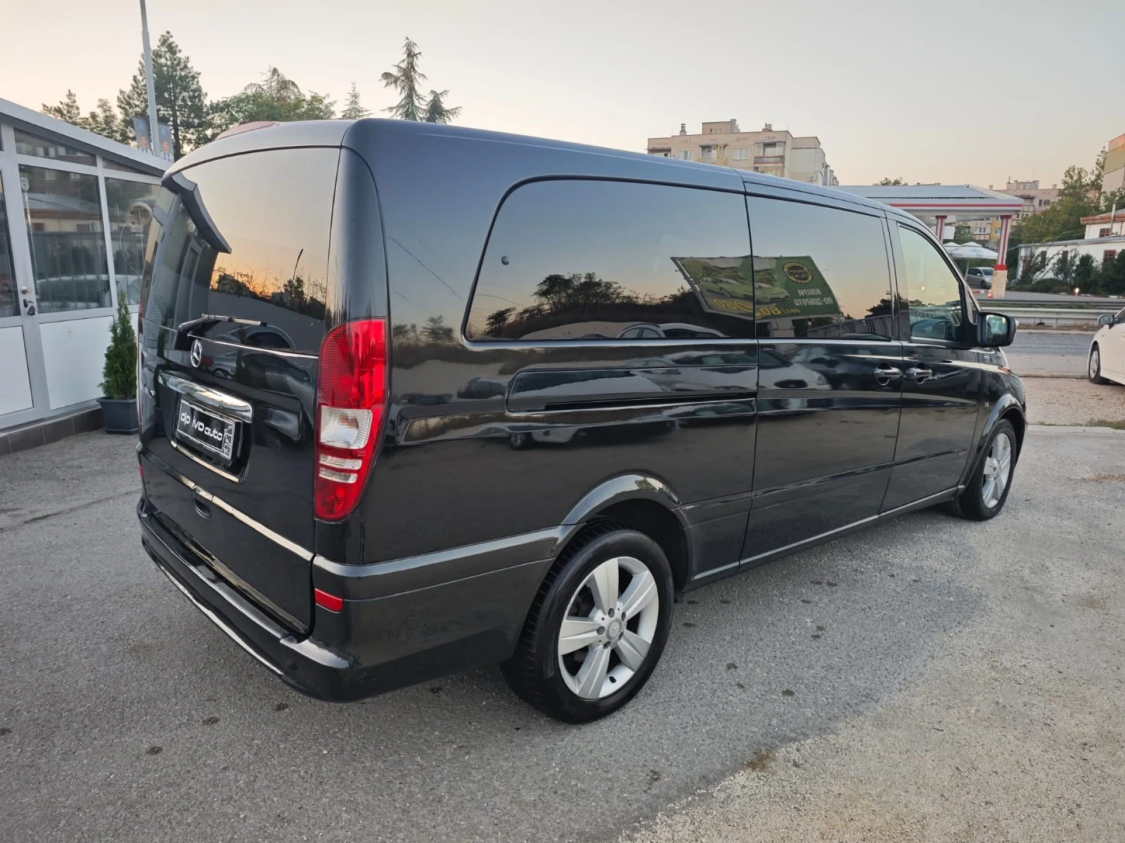 Mercedes-Benz Viano CDI 3.0V6 224кс* 5G-tronic* КОЖА* ОТЛИЧЕН* LONG - изображение 5