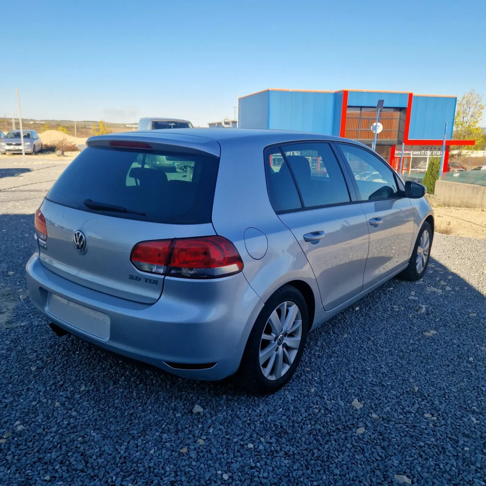 VW Golf 2.0 TDI 140kc - изображение 9