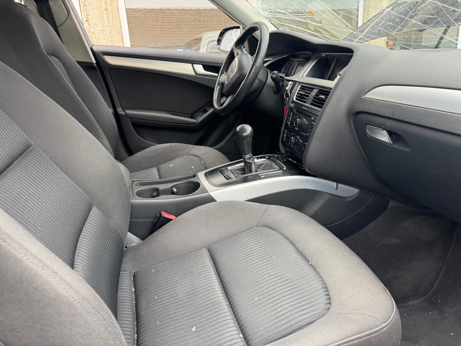 Audi A4 2.0TDI Automatic | Mobile.bg   12