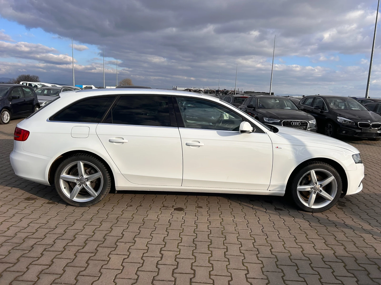 Audi A4 2.0TDI AVTOMAT/NAVI EURO 5  - изображение 5