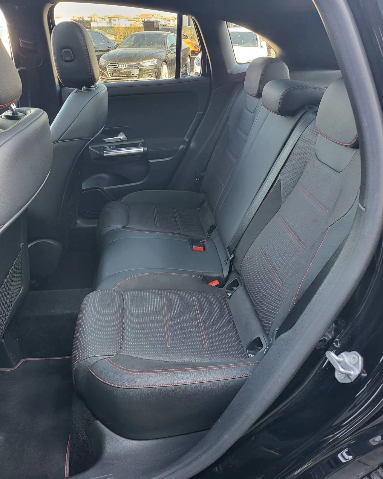 Mercedes-Benz GLA AMG* LAN-EDITION* TOP* TOP* TOP | Mobile.bg — изображение 16