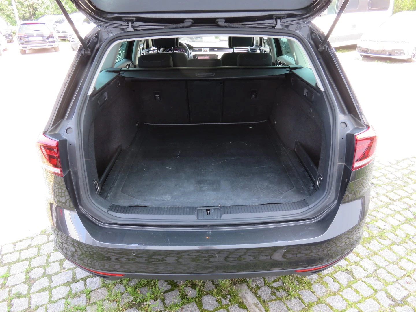 VW Passat VW Passat Var. Business 2.0 TSI OPF DSG | Mobile.bg � ����������� 7
