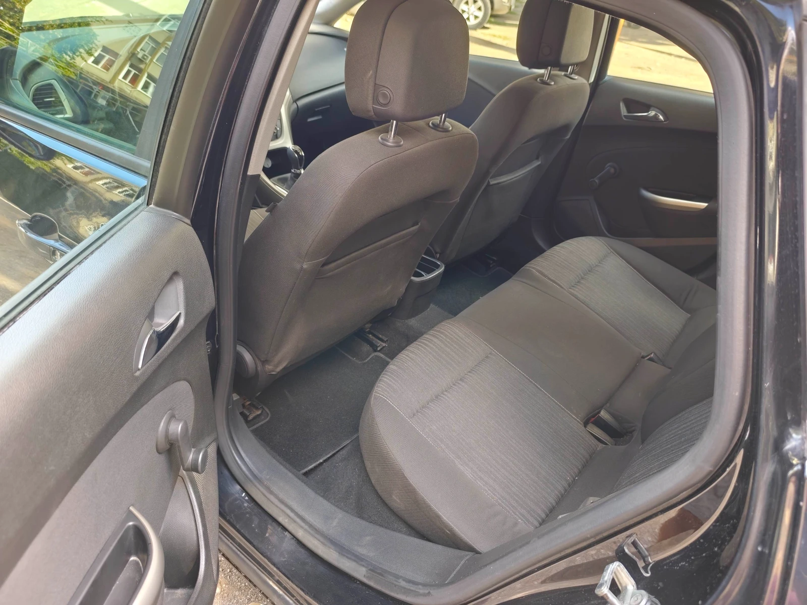 Opel Astra 1, 4i - изображение 9