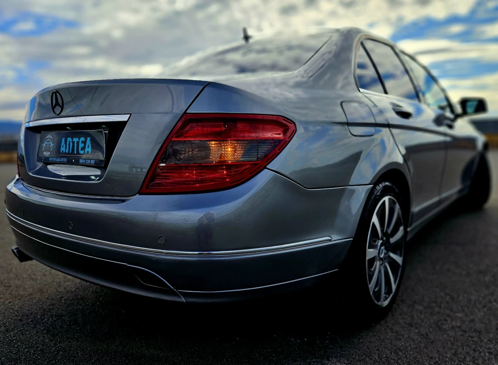 Mercedes-Benz C 200 CDI///НАВИГАЦИЯ///ЛЕД///ТОП - изображение 3