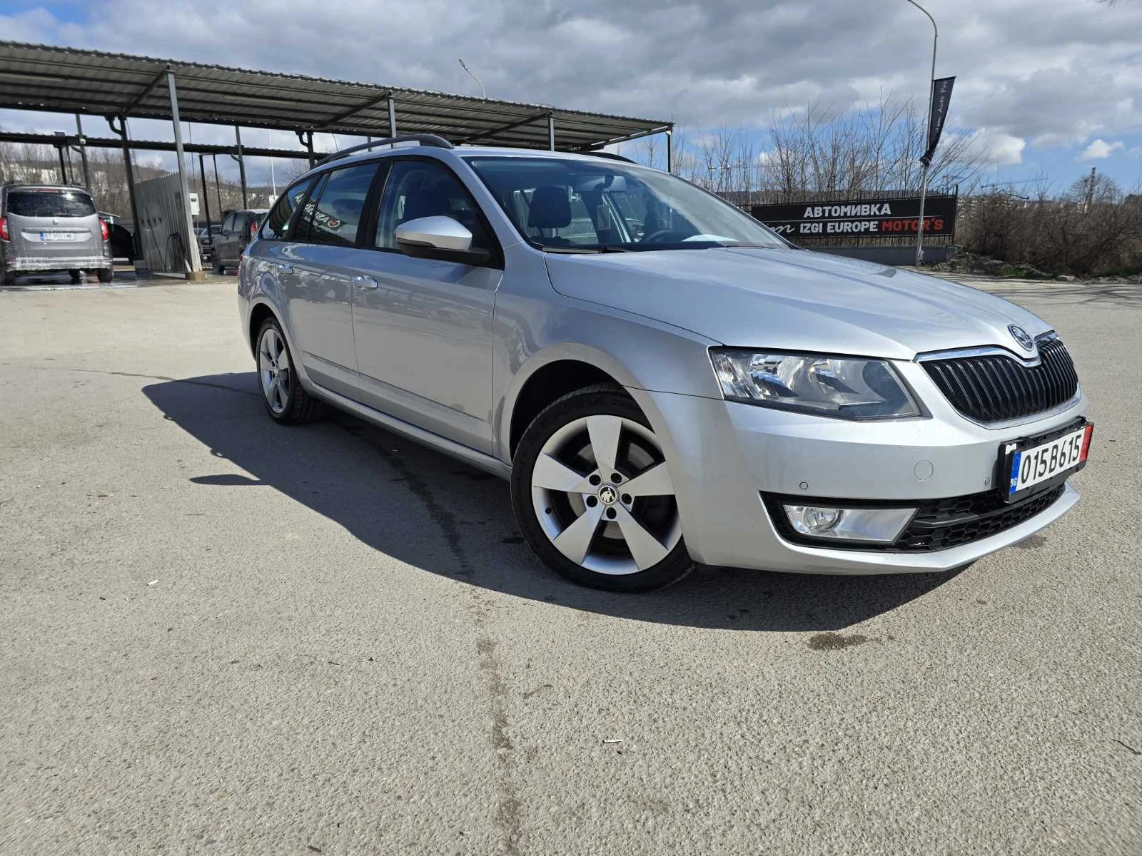 Skoda Octavia ТОП СЪСТОЯНИЕ* /180hp/EURO 6, снимка 3 - Автомобили и джипове - 53745610