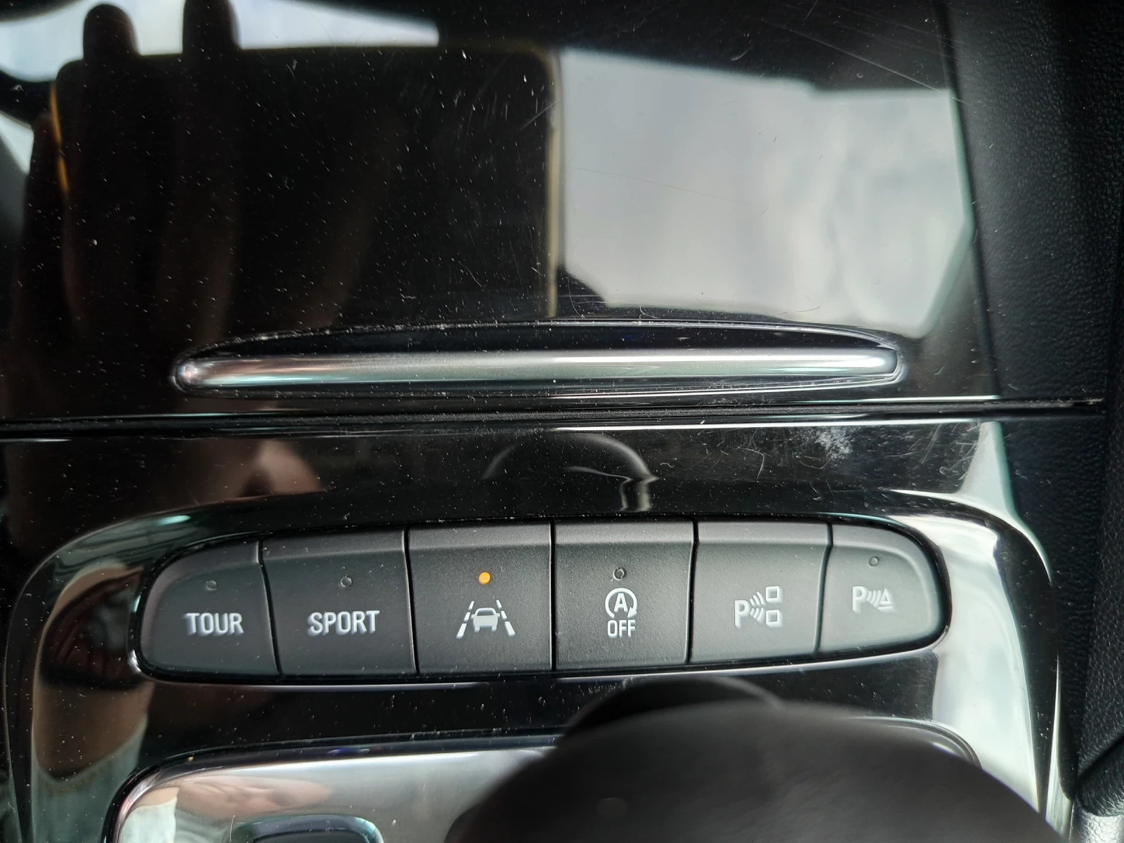 Opel Insignia 2.2, снимка 14 - Автомобили и джипове - 53924473