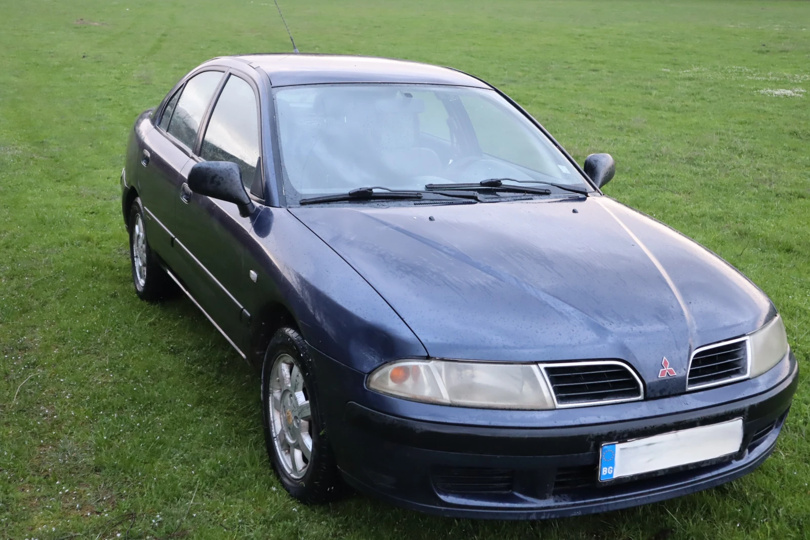 Mitsubishi Carisma, снимка 10 - Автомобили и джипове - 54057675