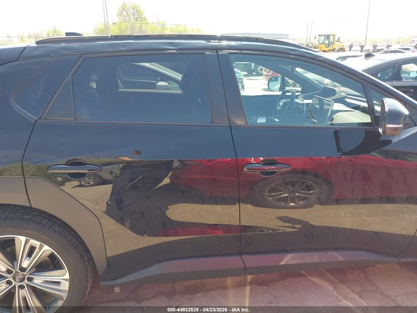 Subaru Solterra Limited, снимка 13 - Автомобили и джипове - 54419073