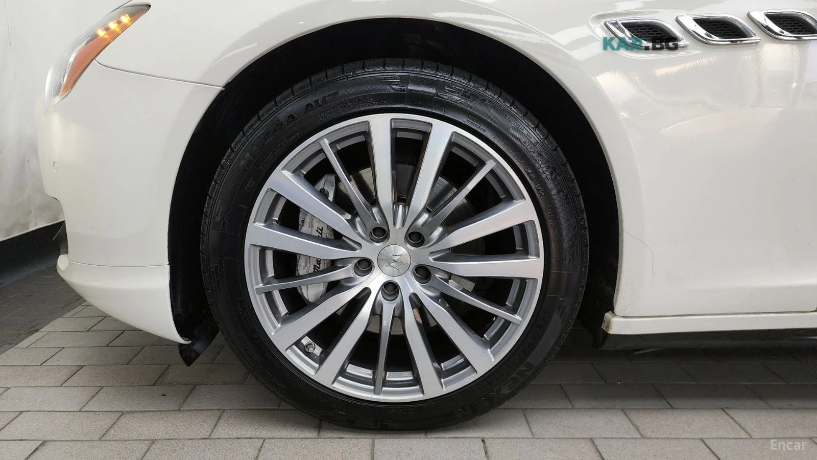 Maserati Quattroporte 3.0 DIESEL* PANO* ОБДУХВ* ПОДГРЕВ* НАВИ* КАМЕРА, снимка 5 - Автомобили и джипове - 54850002