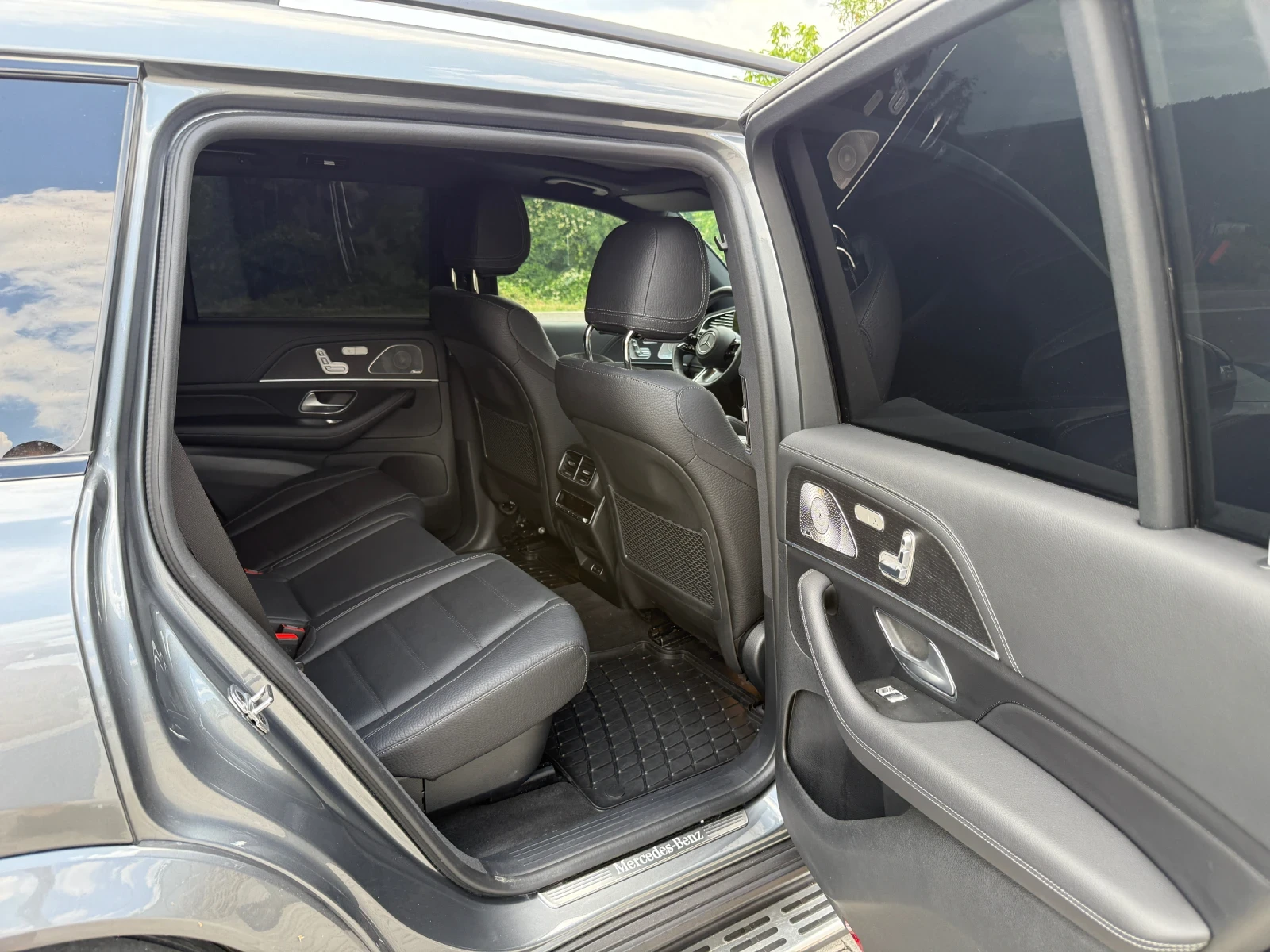 Mercedes-Benz GLS 450 EQ BOOST 4MATIC 9G-TRONIC, снимка 11 - Автомобили и джипове - 55061979